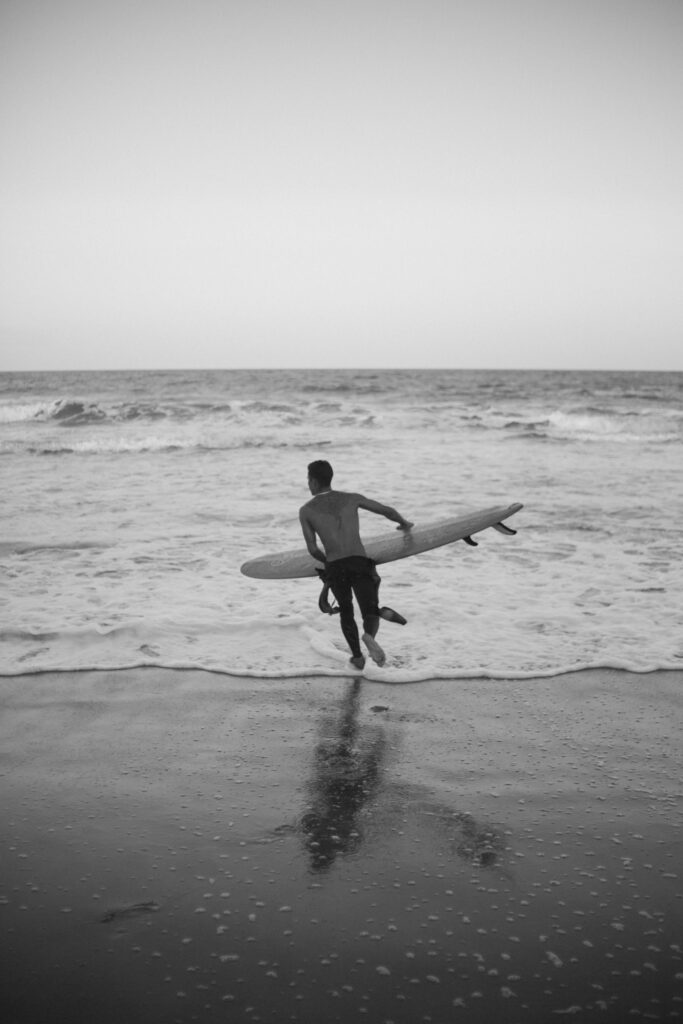 surfer going for a wave